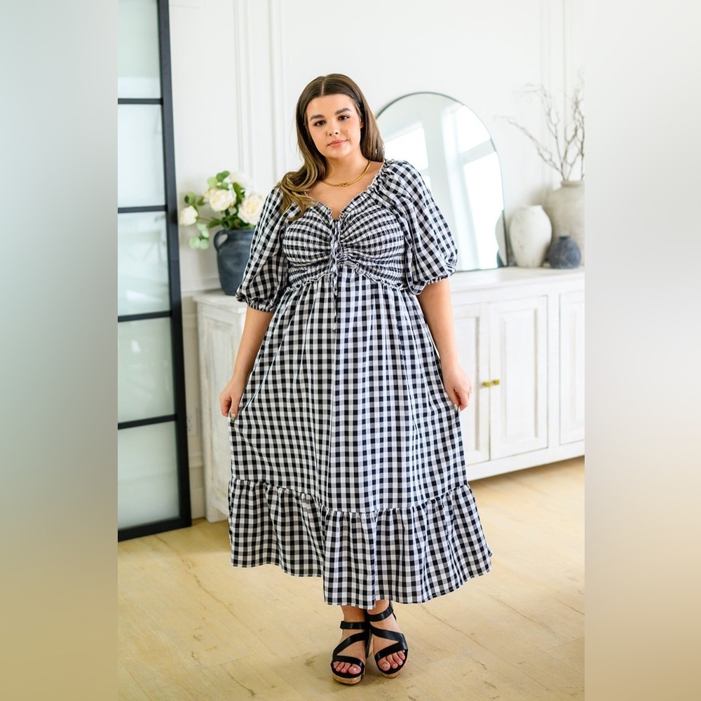 ANDREE BY UNIT Black & White Gingham Midi Dress - Picture 2 of 11